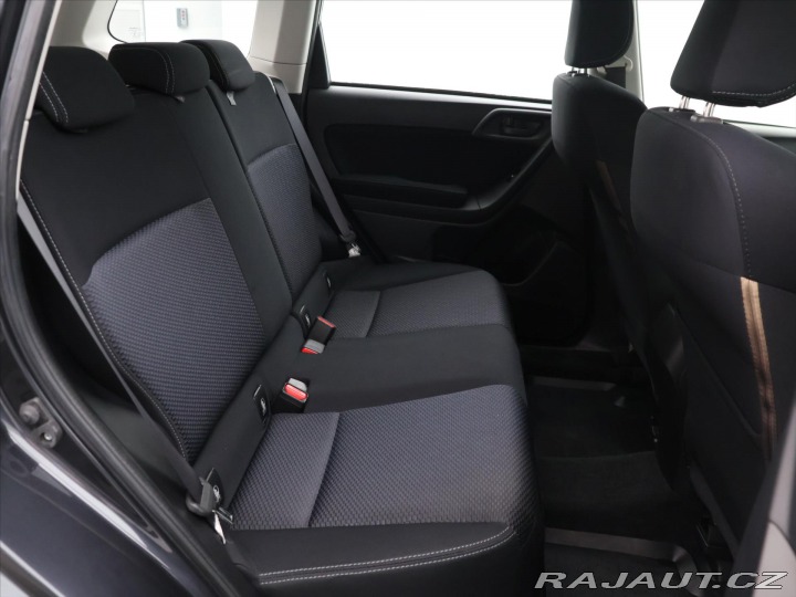 Subaru Forester 2,0 D-L 108kW CZ Sport 2014
