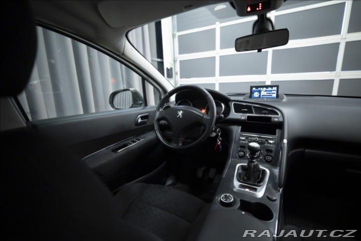 Peugeot 3008 2,0 HDI NAVIGACE TAŽNÉ 2015