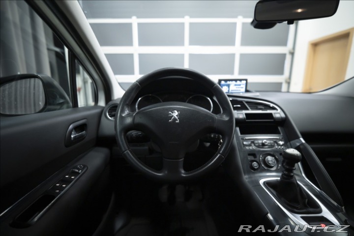 Peugeot 3008 2,0 HDI NAVIGACE TAŽNÉ 2015