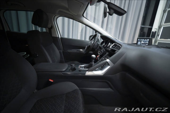 Peugeot 3008 2,0 HDI NAVIGACE TAŽNÉ 2015