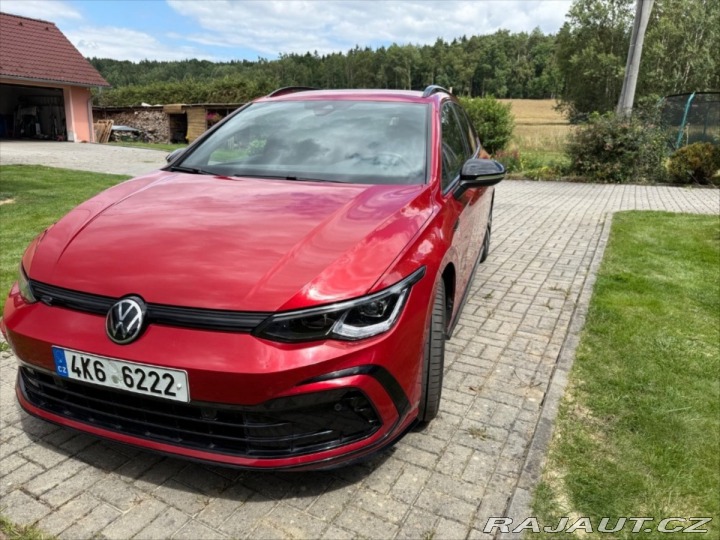 Volkswagen Golf Variant 8 R-line eTSI 2021