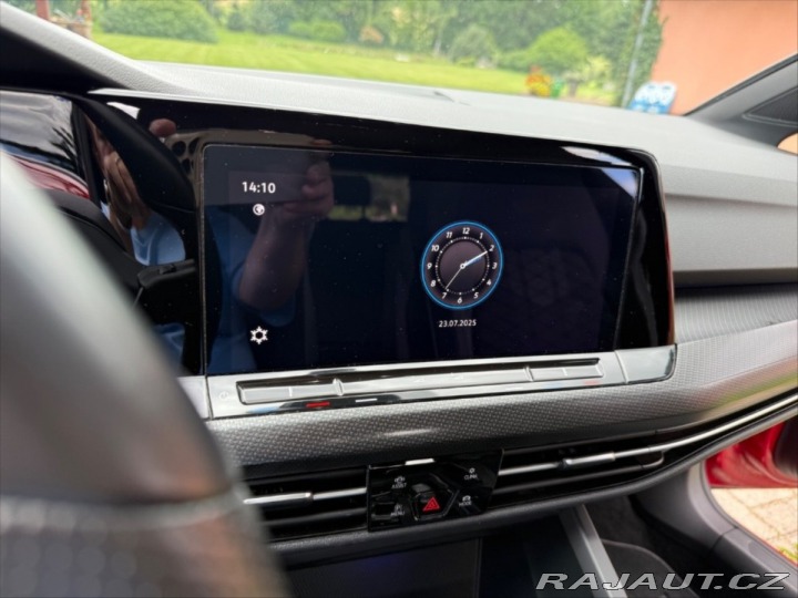 Volkswagen Golf Variant 8 R-line eTSI 2021