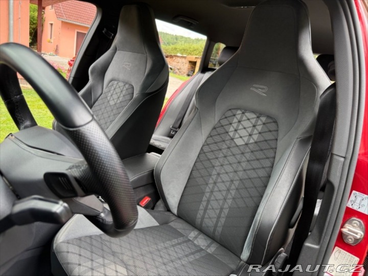 Volkswagen Golf Variant 8 R-line eTSI 2021