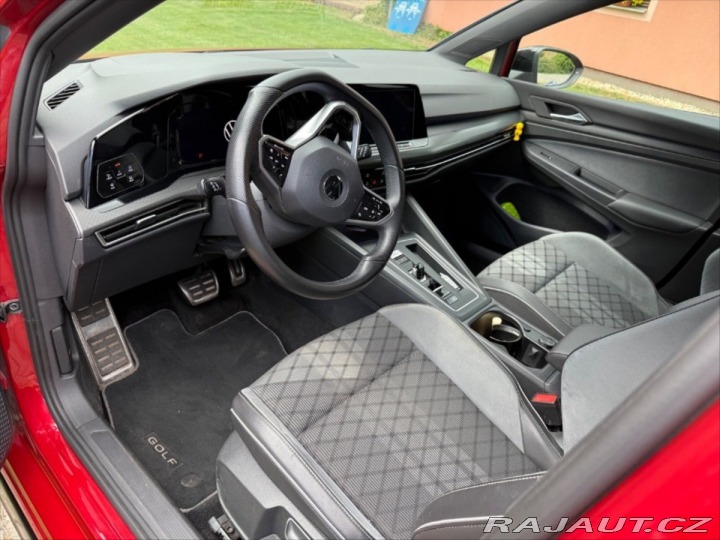 Volkswagen Golf Variant 8 R-line eTSI 2021