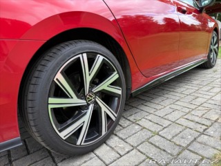Volkswagen Golf Variant 8 R-line eTSI 2021