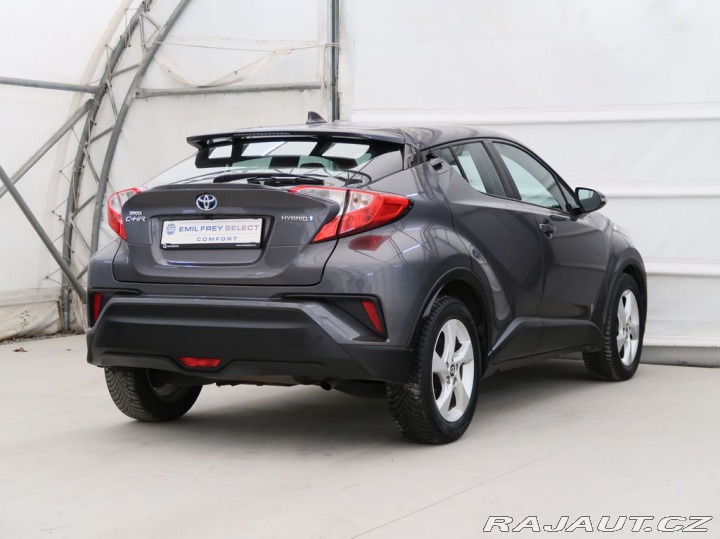 Toyota C-HR 1.8HYBRID,72kW,DYNAMIC,CV 2018