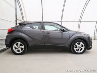 Toyota C-HR 1.8HYBRID,72kW,DYNAMIC,CV 2018