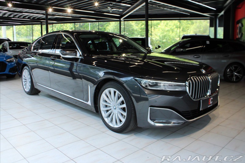 BMW 7 740d xDrive Masáž/NezTop/