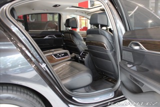 BMW 7 740d xDrive Masáž/NezTop/ 2022