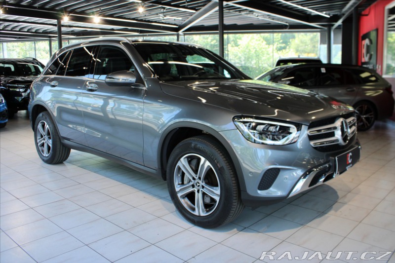 Mercedes-Benz GLC 300de 4MATIC Offroad DISP