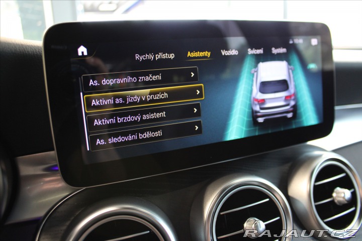 Mercedes-Benz GLC 300de 4MATIC Offroad DISP 2022