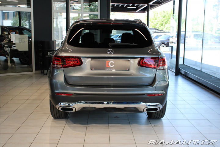Mercedes-Benz GLC 300de 4MATIC Offroad DISP 2022