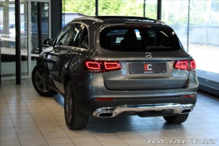Mercedes-Benz GLC 300de 4MATIC Offroad DISP 2022