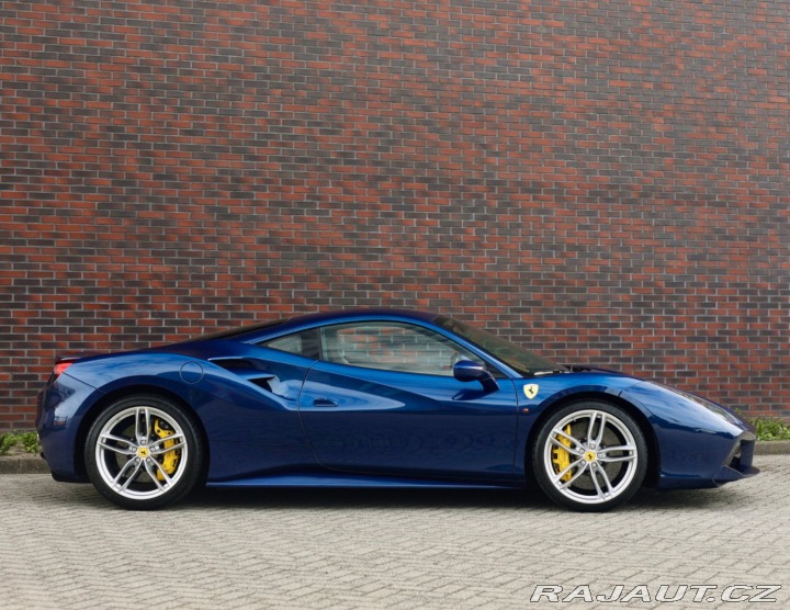 Ferrari 488 GTB HELE | záruka do 05/ 2018
