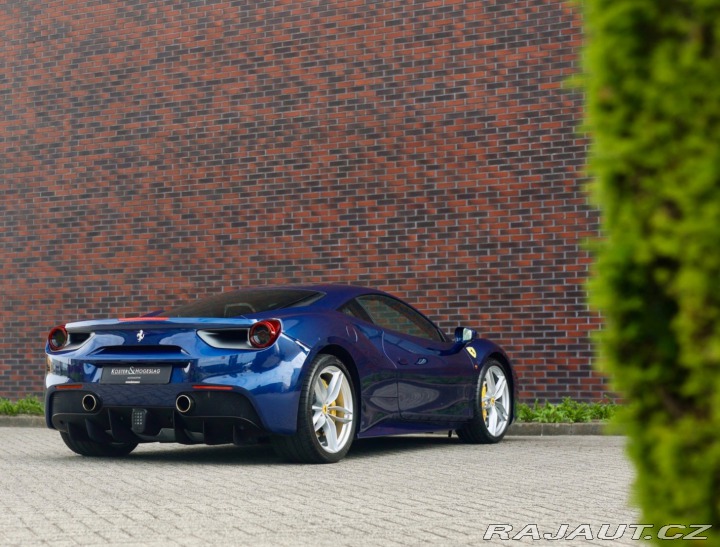 Ferrari 488 GTB HELE | záruka do 05/ 2018