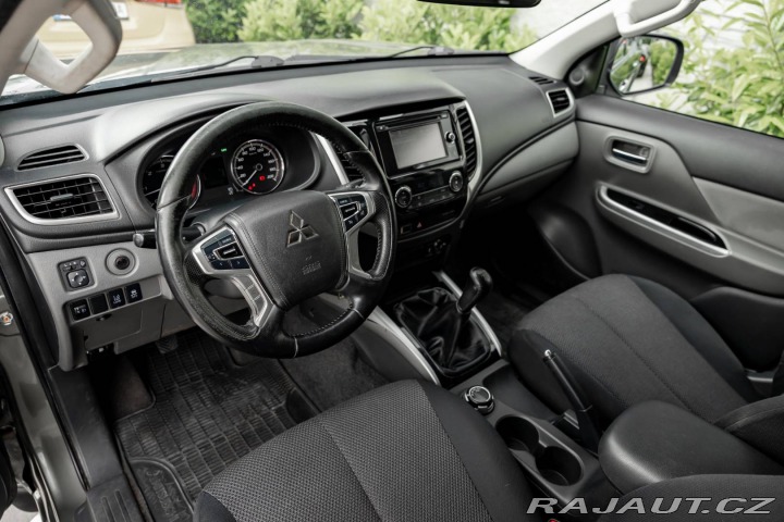 Mitsubishi L200 L200 2.4 DI-D MIVEC Doub 2017