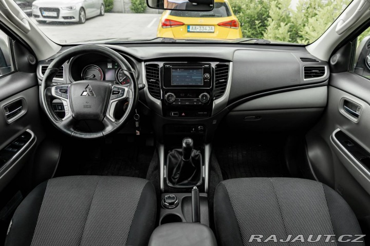 Mitsubishi L200 L200 2.4 DI-D MIVEC Doub 2017