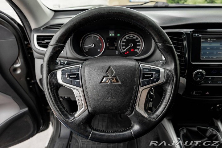 Mitsubishi L200 L200 2.4 DI-D MIVEC Doub 2017