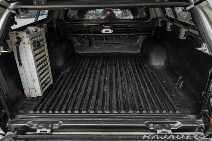Mitsubishi L200 L200 2.4 DI-D MIVEC Doub 2017