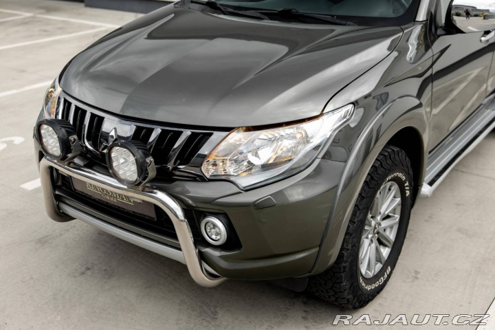 Mitsubishi L200 L200 2.4 DI-D MIVEC Doub 2017