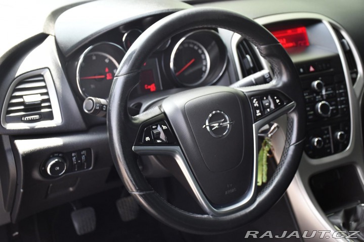 Opel Astra 1.7CDTi SPORTS TOURER 2011