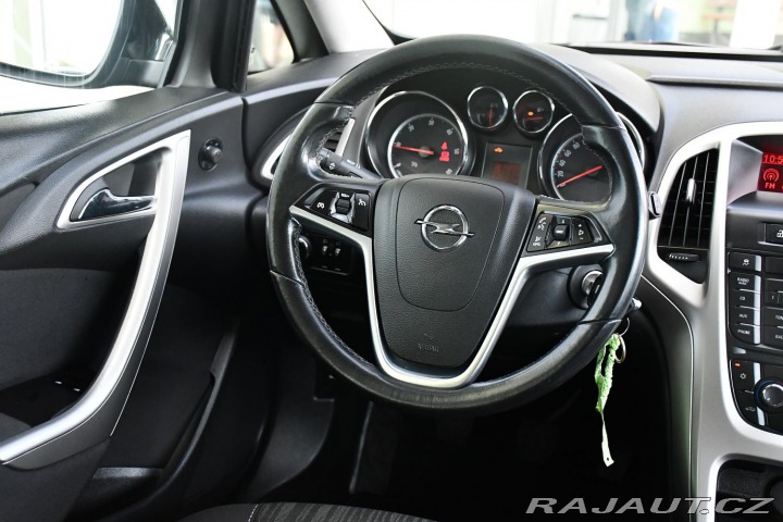Opel Astra 1.7CDTi SPORTS TOURER 2011