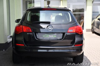 Opel Astra 1.7CDTi SPORTS TOURER 2011