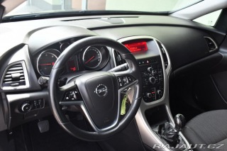 Opel Astra 1.7CDTi SPORTS TOURER 2011