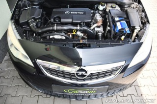 Opel Astra 1.7CDTi SPORTS TOURER 2011