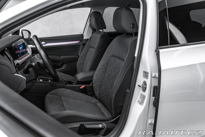Volkswagen Golf 2021