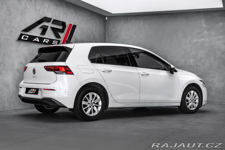 Volkswagen Golf 2021