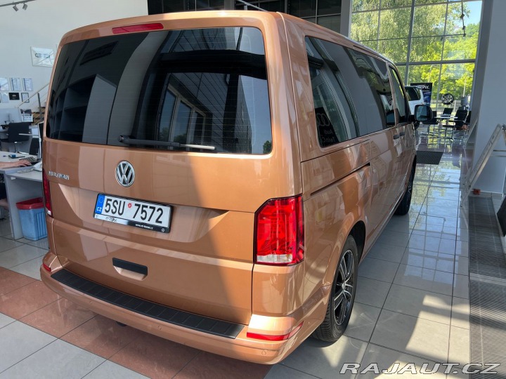 Volkswagen Multivan Trendline 2,0TDI 110kW DS 2021