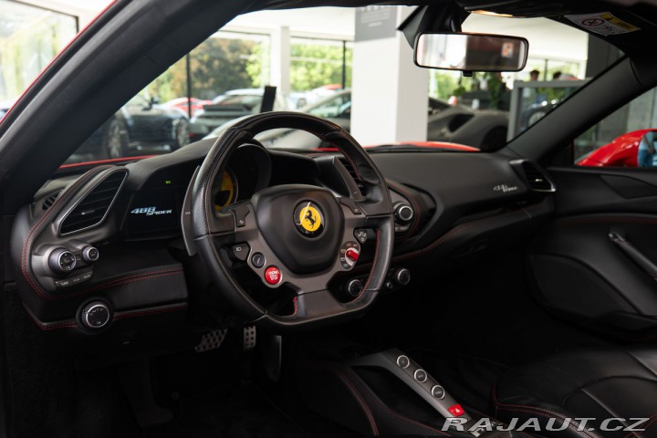 Ferrari 488 2018