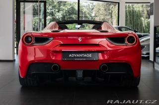 Ferrari 488 2018