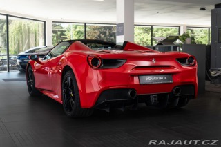 Ferrari 488 2018