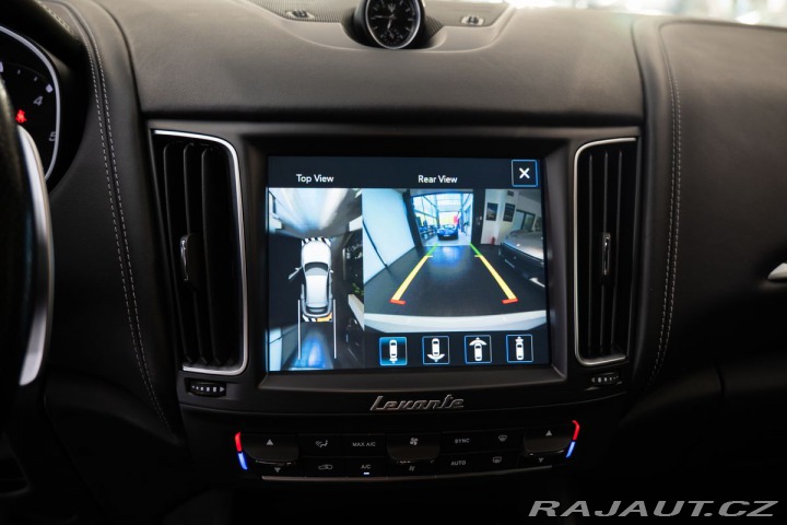 Maserati Levante 360/Pano/Vyhřívaná/Ventil 2017