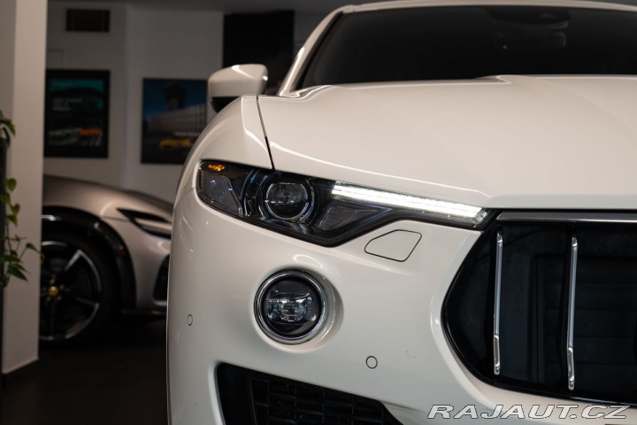 Maserati Levante 360/Pano/Vyhřívaná/Ventil 2017