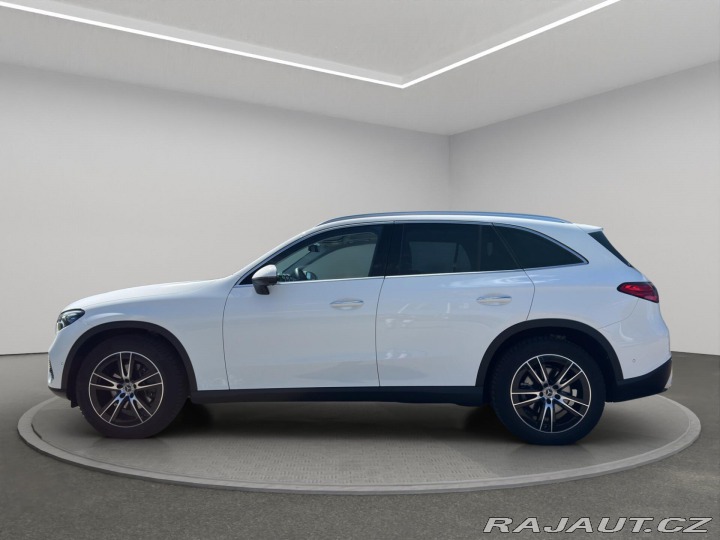 Mercedes-Benz GLC 200 4MATIC 2025