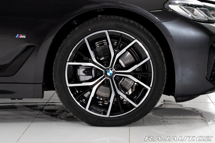 BMW 5 520d xDrive 2022