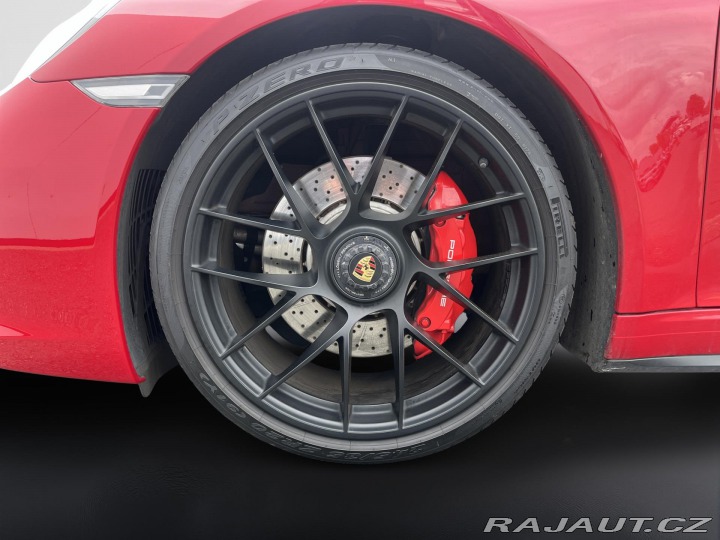 Porsche 911 GTS 2017