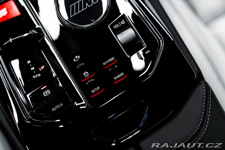 BMW M5 2026