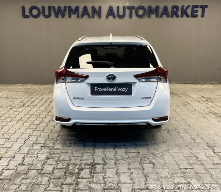 Toyota Auris 1,8 Hybrid AT Active Tren 2018