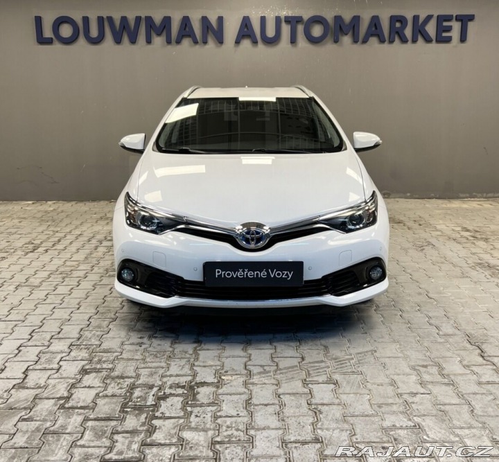 Toyota Auris 1,8 Hybrid AT Active Tren 2018