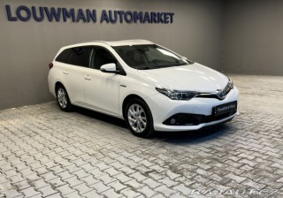 Toyota Auris 1,8 Hybrid AT Active Tren 2018