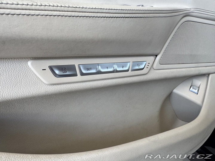 BMW 7 750i xDrive*Laser*NočníVi 2016