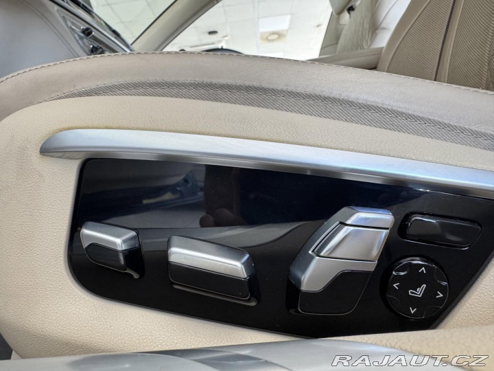 BMW 7 750i xDrive*Laser*NočníVi 2016