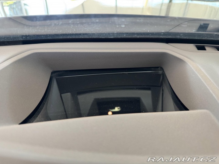 BMW 7 750i xDrive*Laser*NočníVi 2016