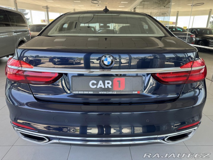 BMW 7 750i xDrive*Laser*NočníVi 2016