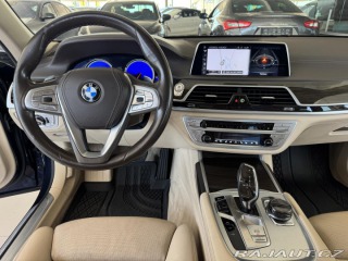 BMW 7  1800