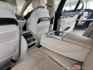 BMW 7  1800